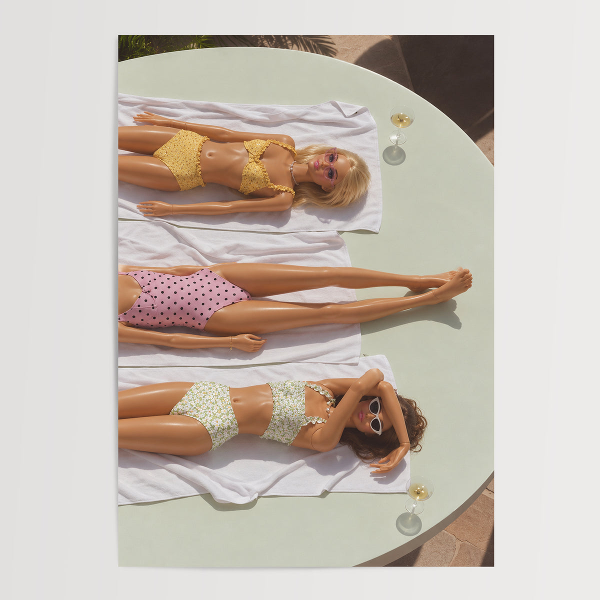 Poolside Girls