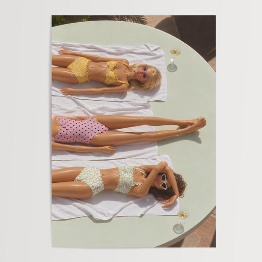 Poolside Girls